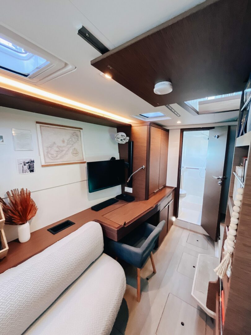 40ft Lagoon Yacht For Sale