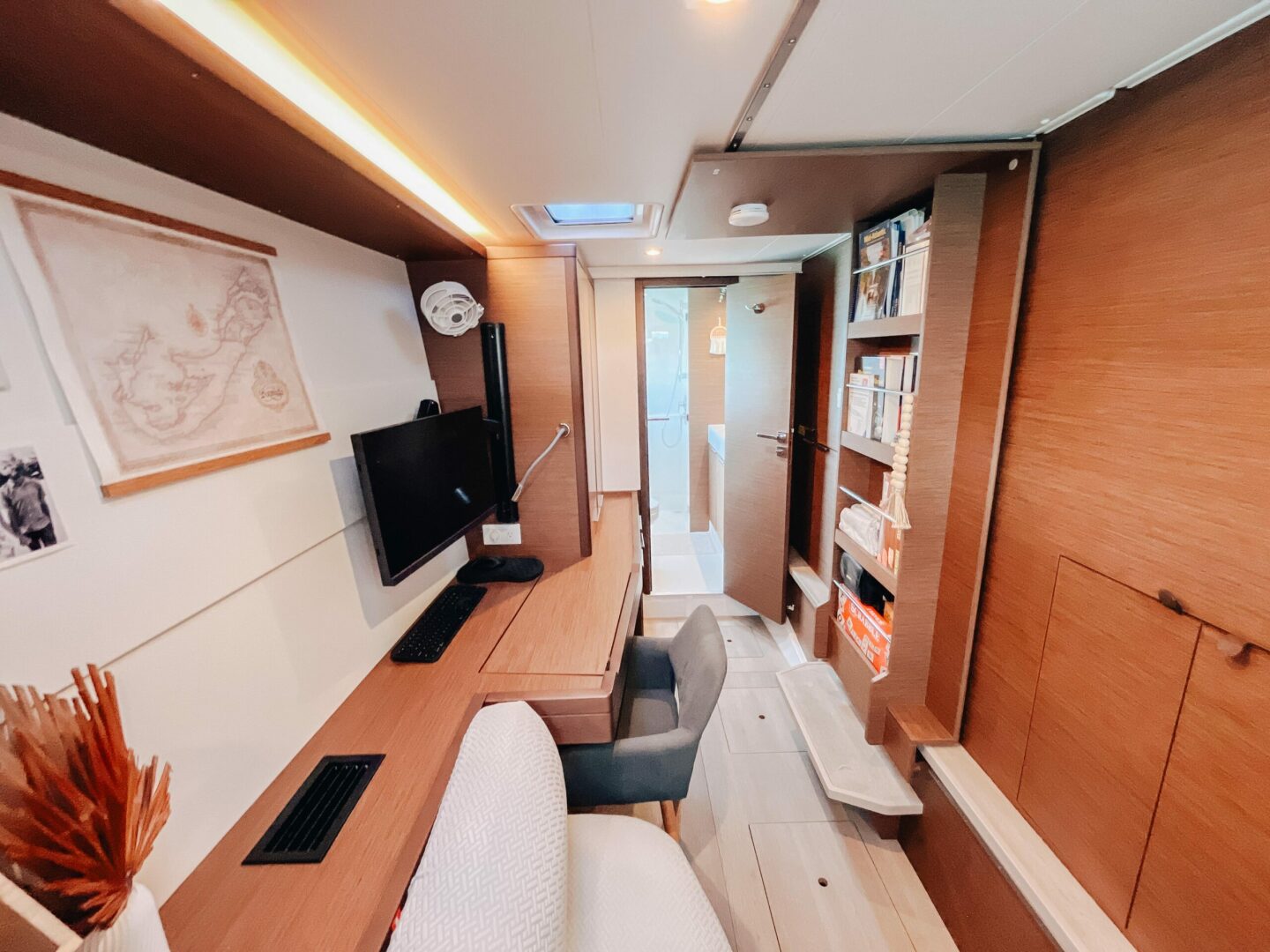 40ft Lagoon Yacht For Sale