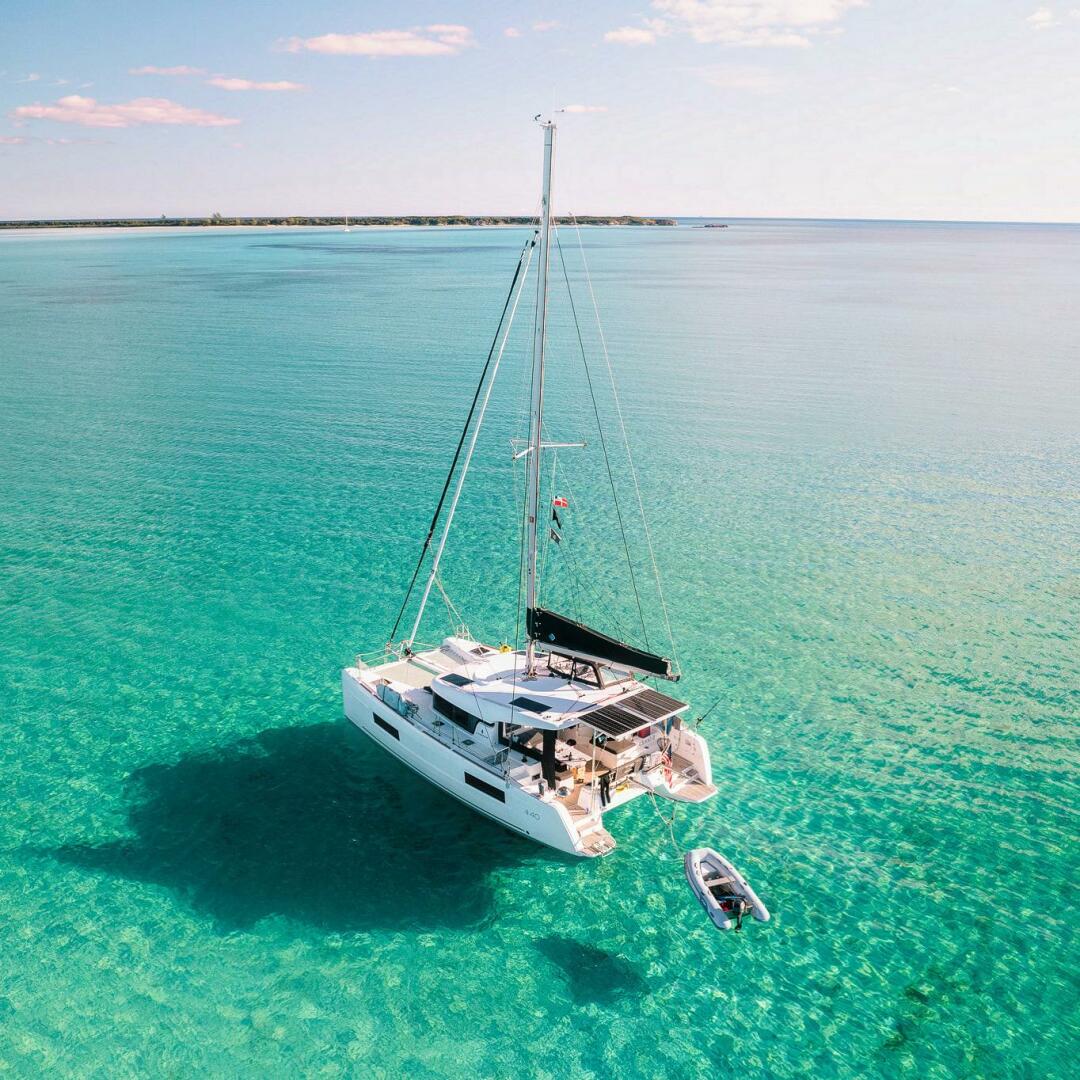 40ft Lagoon Yacht For Sale