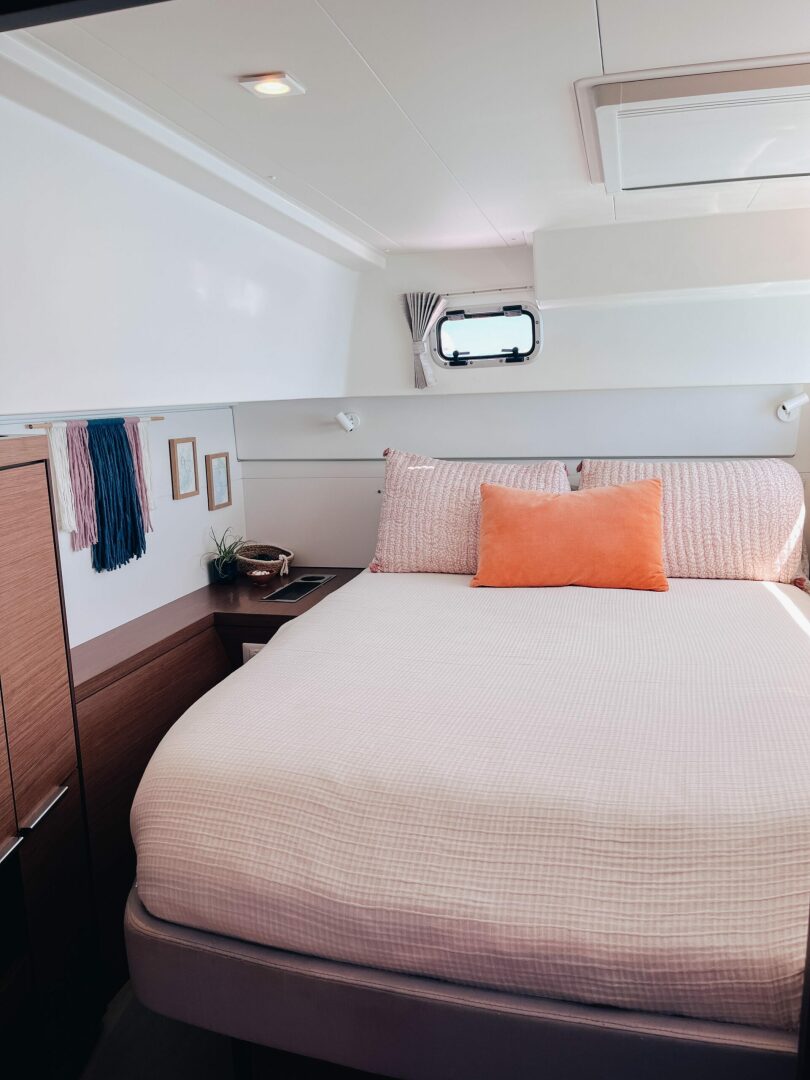 40ft Lagoon Yacht For Sale
