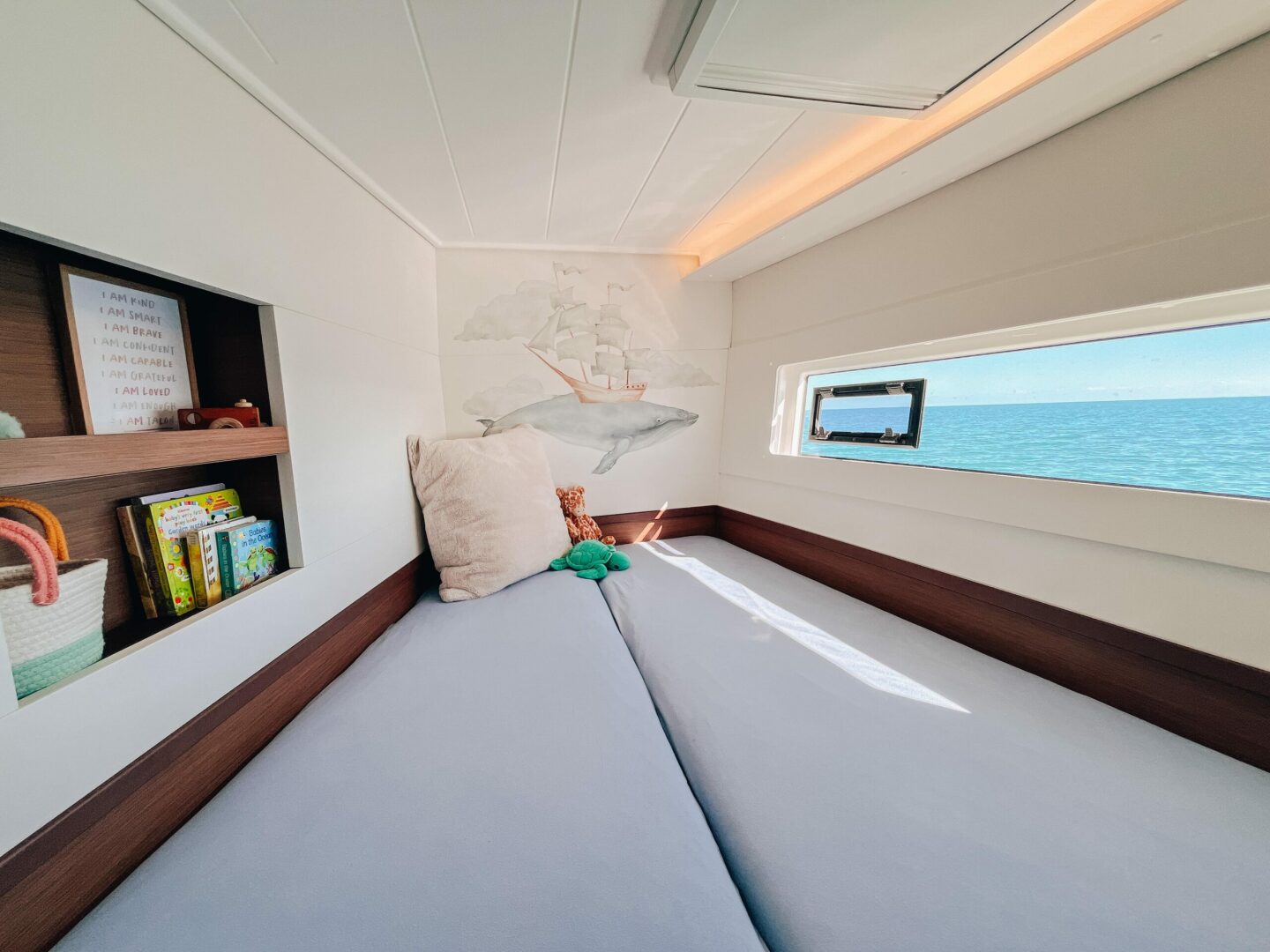 40ft Lagoon Yacht For Sale