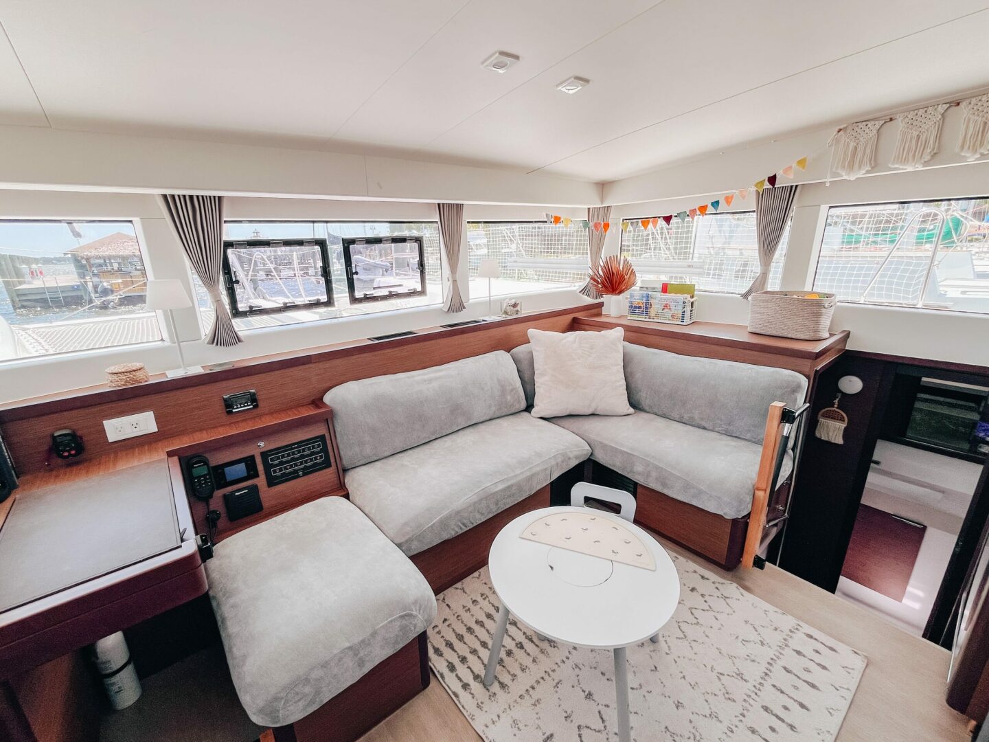40ft Lagoon Yacht For Sale
