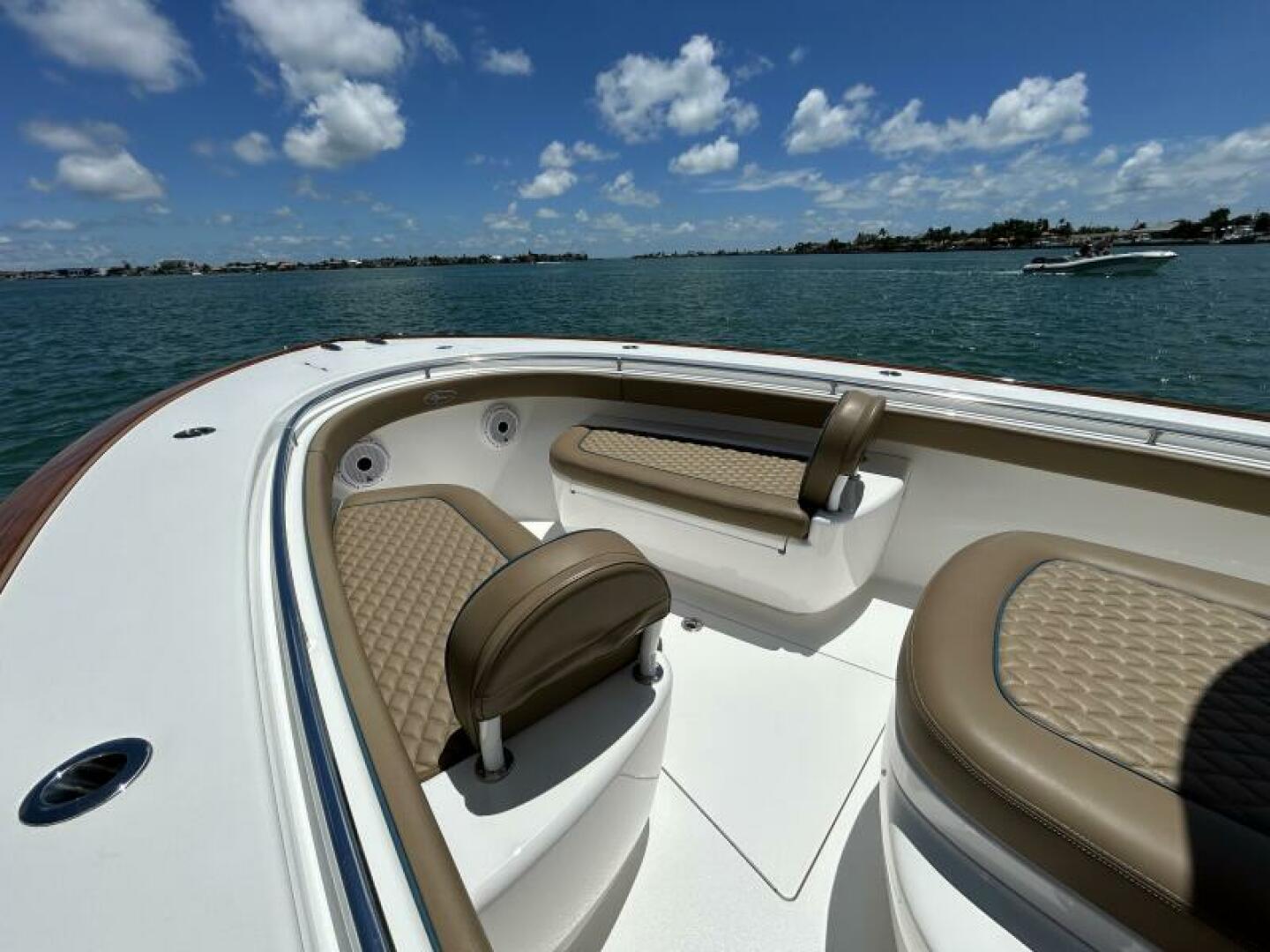 On Mute 33ft Valhalla Boatworks Yacht For Sale