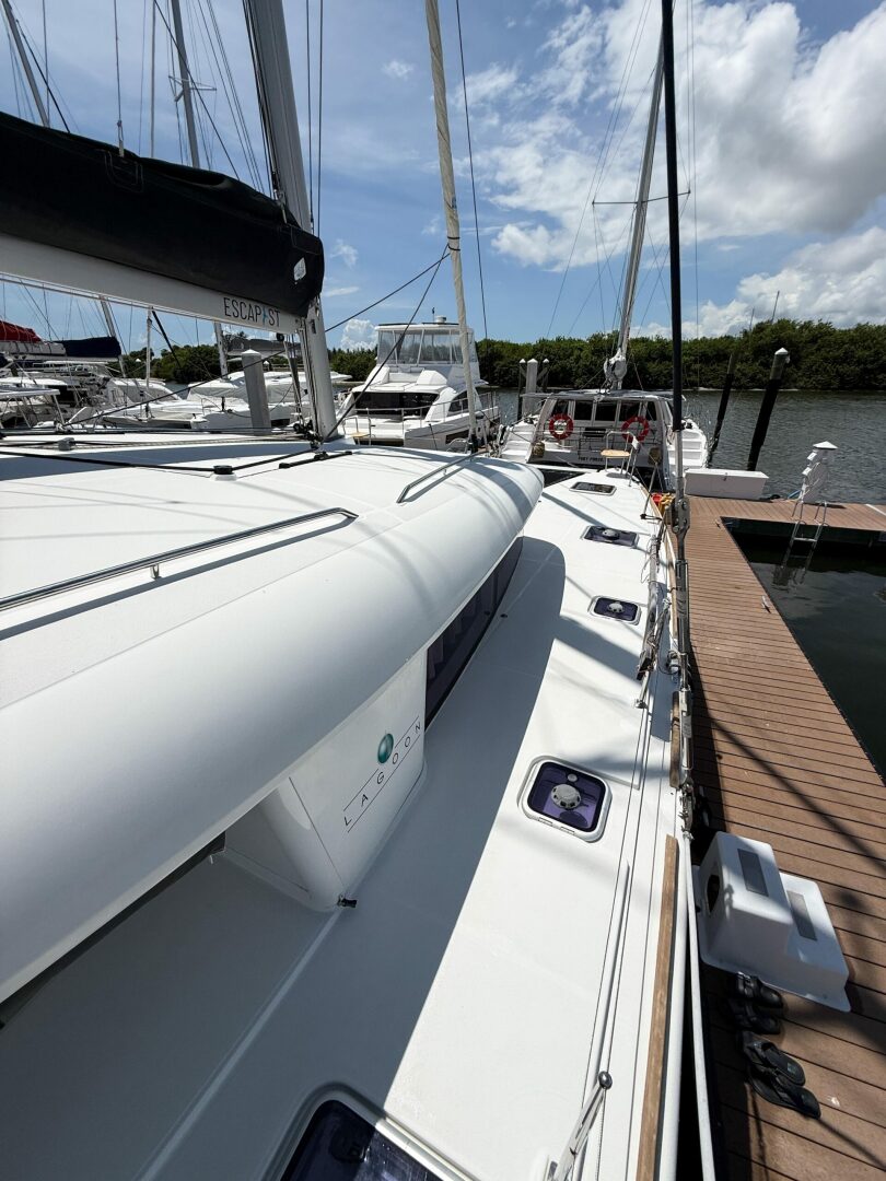 2018-lagoon-400-s2-sail-9891976-20250731155120680-1.jpg