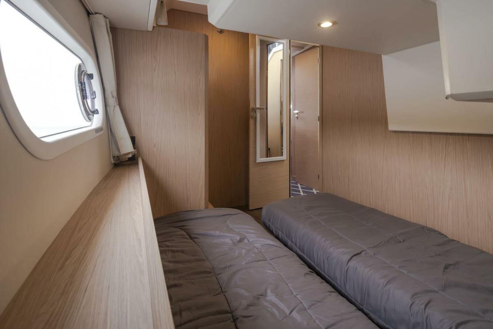 4 My Valentine 41ft Beneteau Yacht For Sale