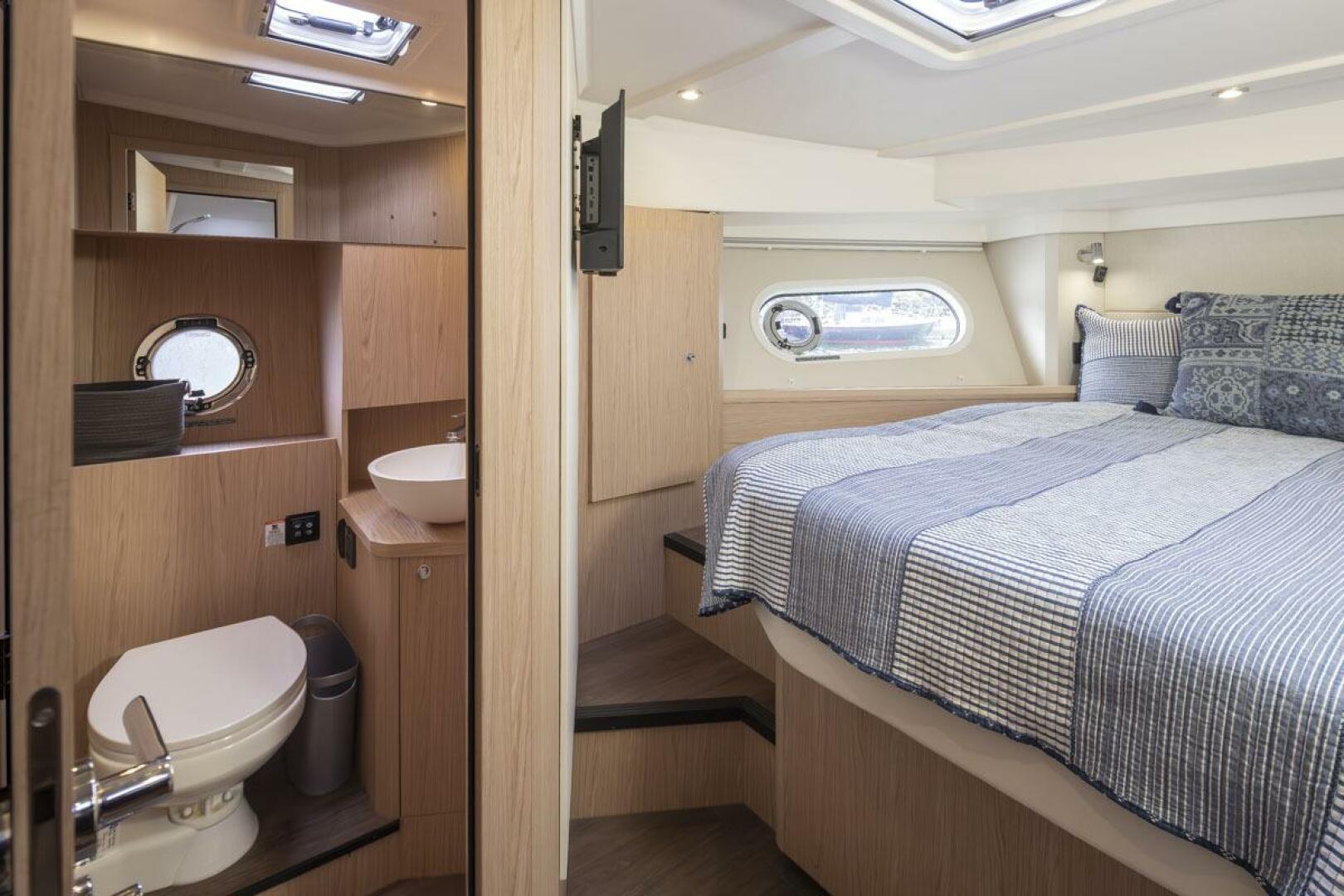 4 My Valentine 41ft Beneteau Yacht For Sale