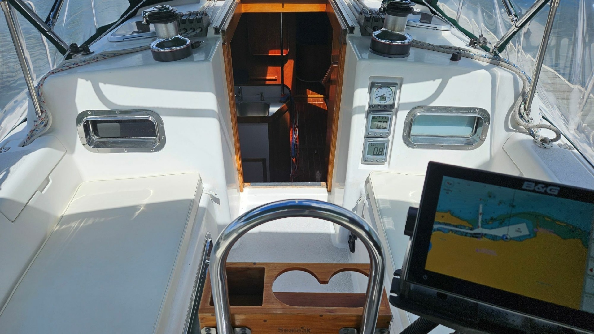 35ft Freedom Yacht For Sale