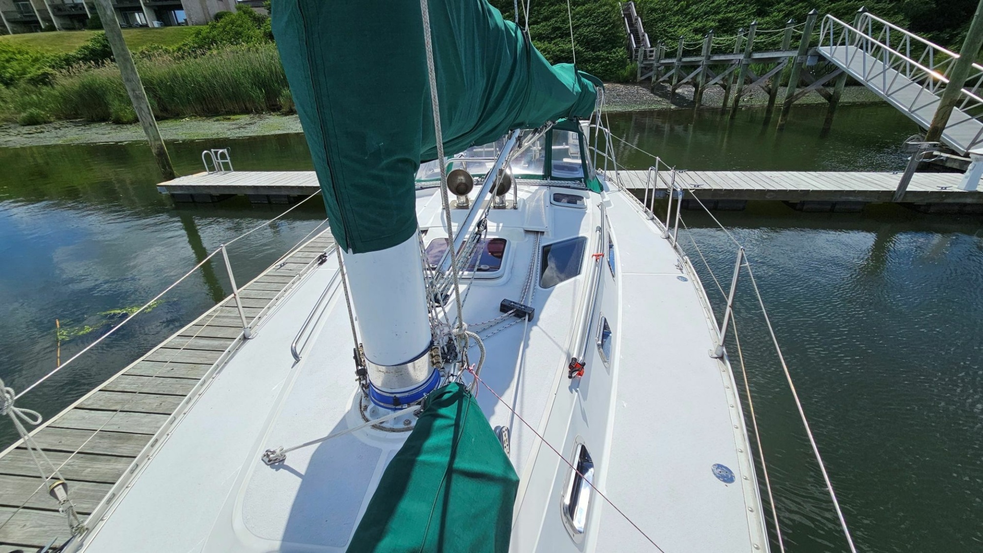 35ft Freedom Yacht For Sale