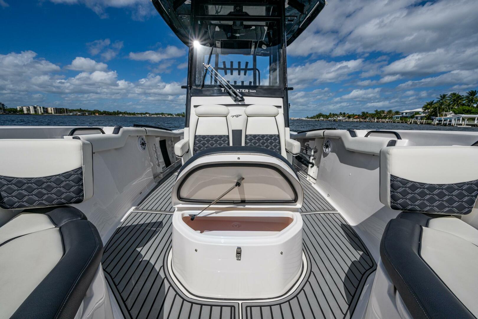 FLOATING STONES 29ft Tidewater Yacht For Sale