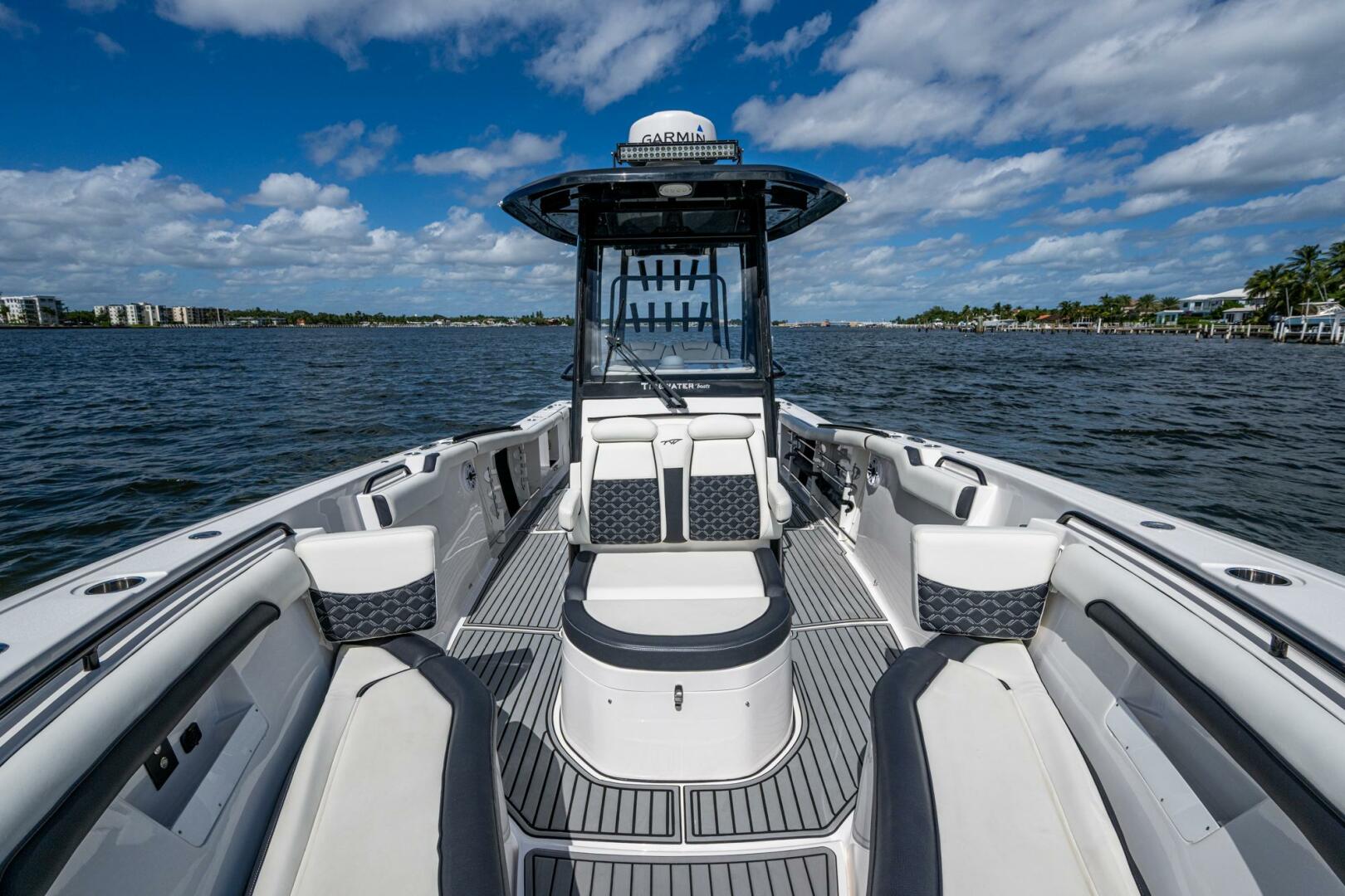 FLOATING STONES 29ft Tidewater Yacht For Sale