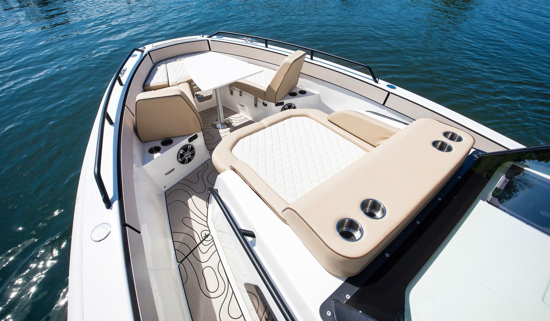 33ft Zodiac Yacht For Sale
