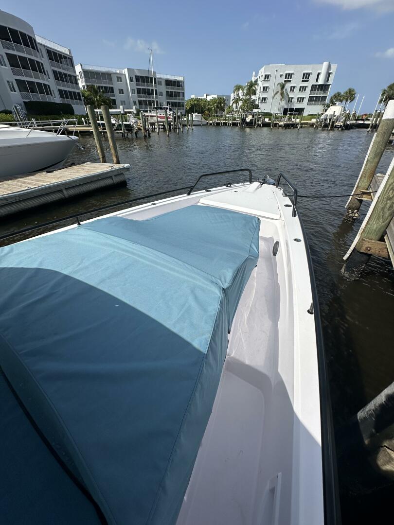37ft Axopar Yacht For Sale