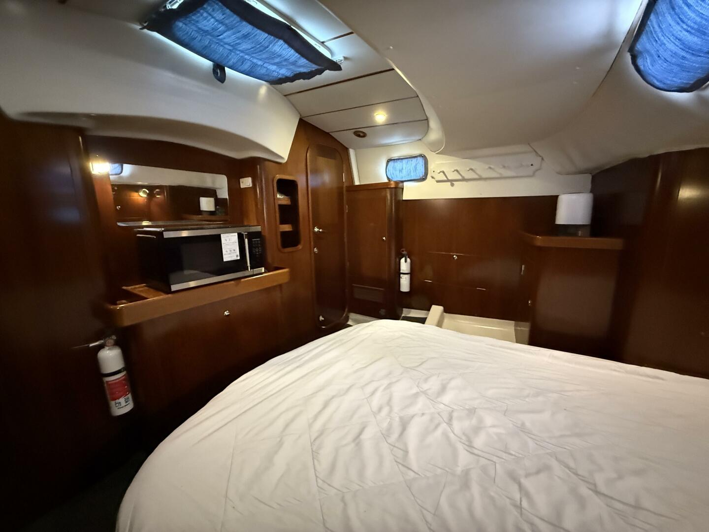 40ft Beneteau Yacht For Sale