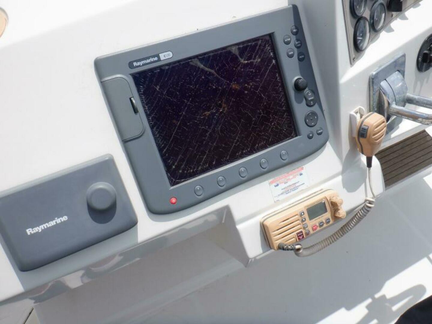 Y Knot 35ft Carver Yacht For Sale