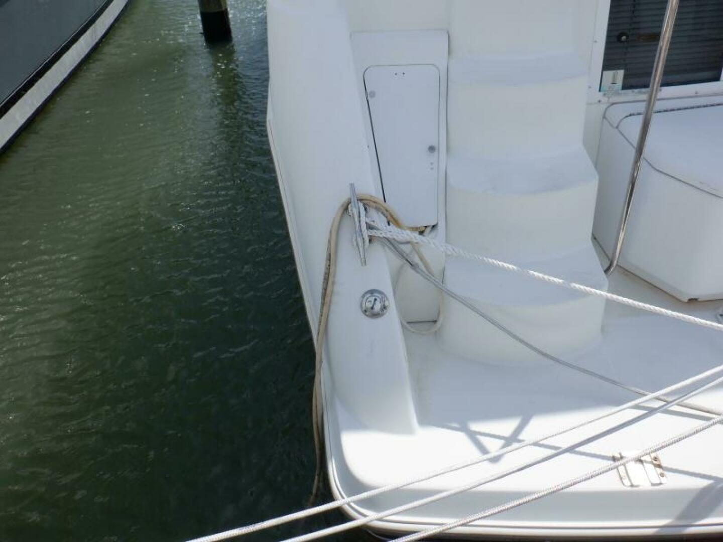 Y Knot 35ft Carver Yacht For Sale