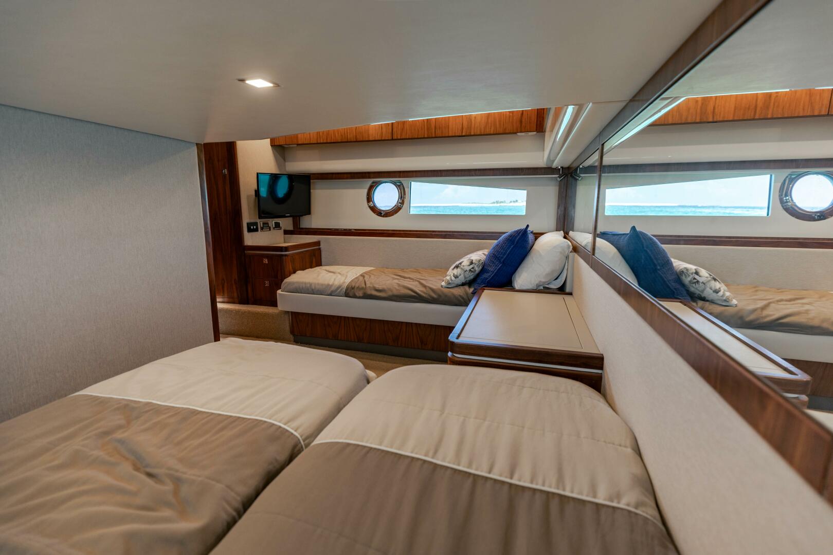 Runaway Island 48ft Riviera Yacht For Sale