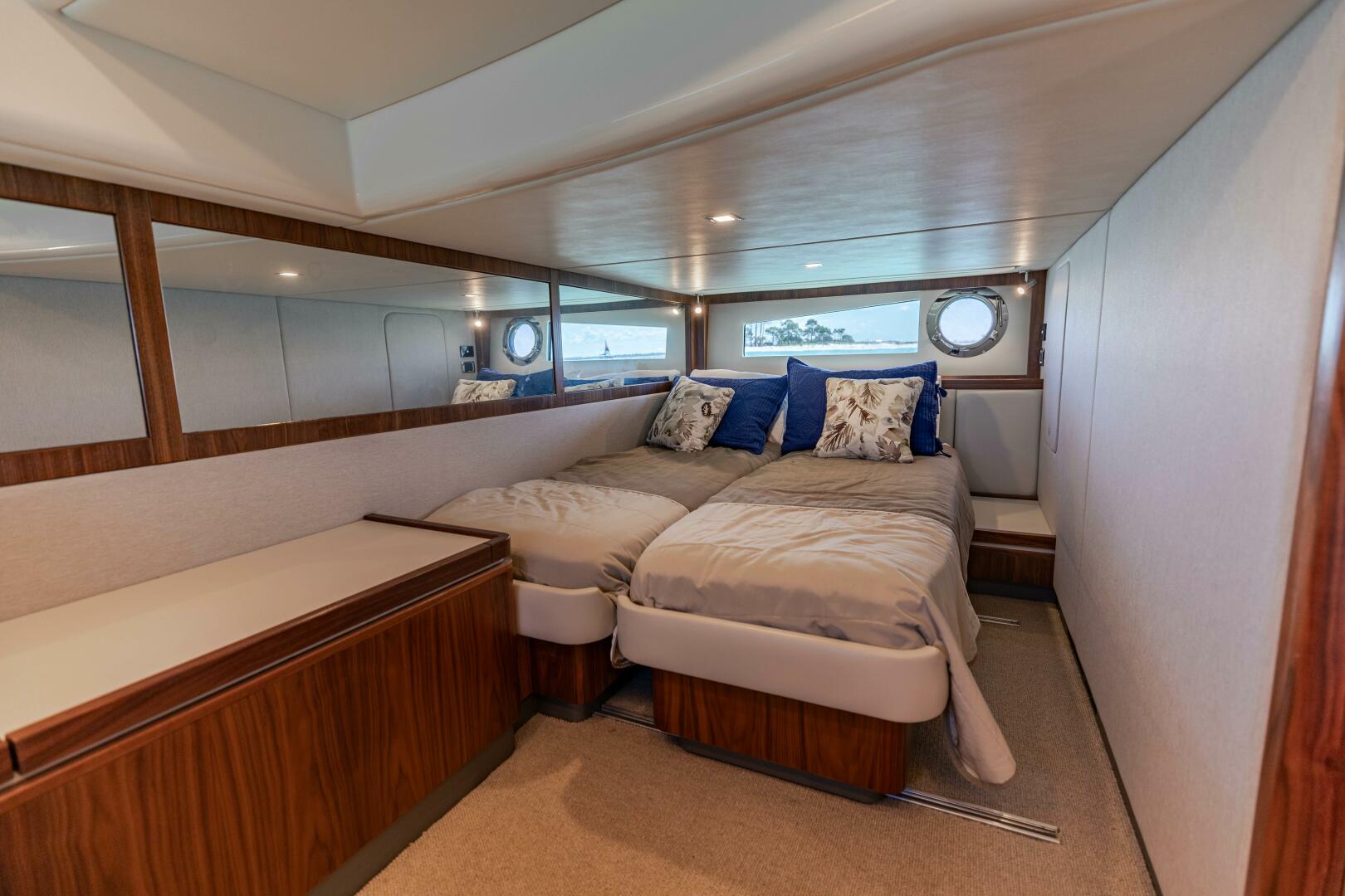 Runaway Island 48ft Riviera Yacht For Sale