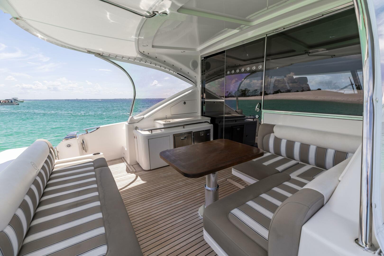 Runaway Island 48ft Riviera Yacht For Sale