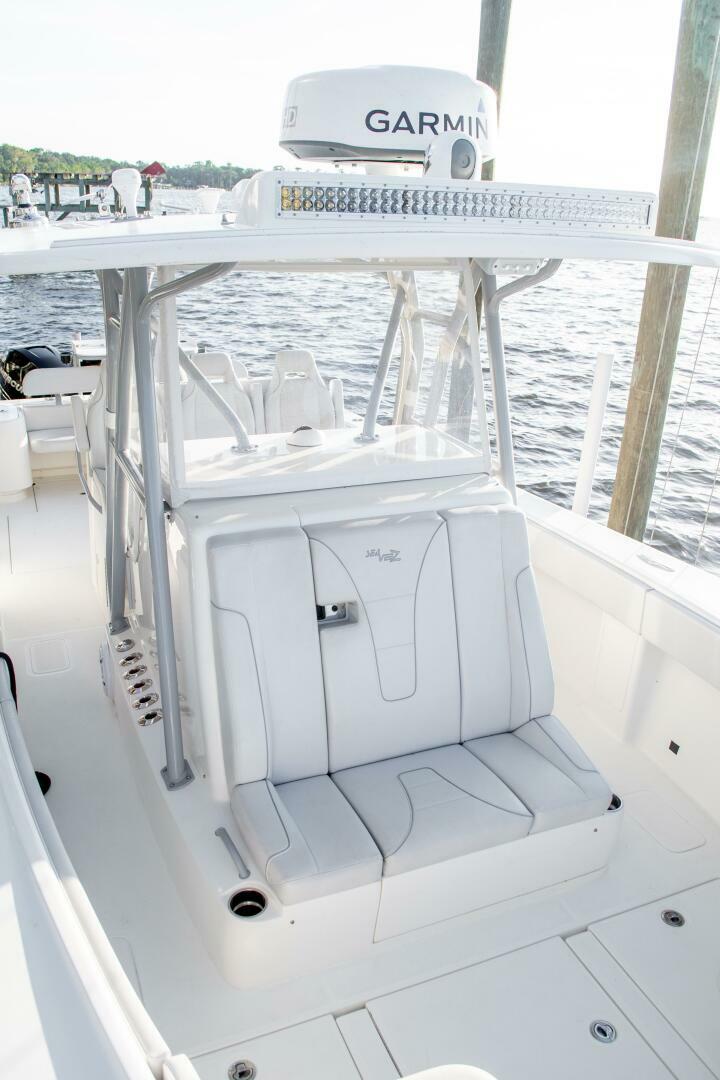 37ft SeaVee Yacht For Sale