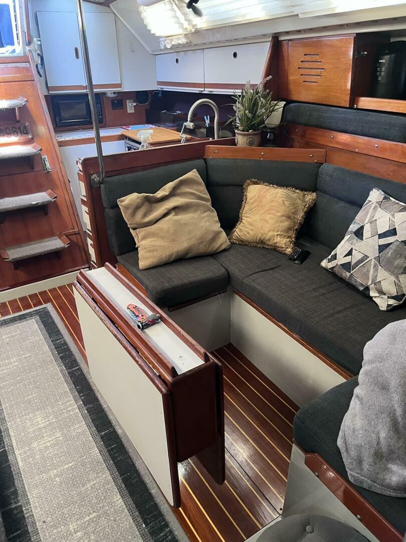 Pieridae 30ft O Day Yacht For Sale