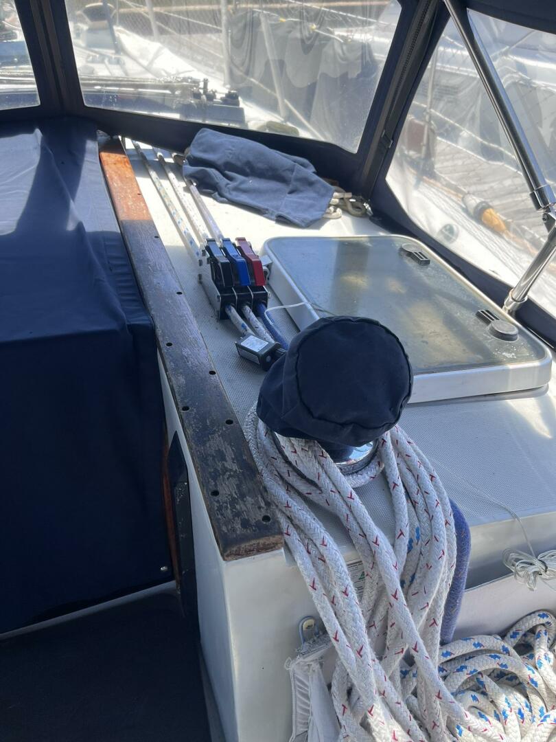Pieridae 30ft O Day Yacht For Sale