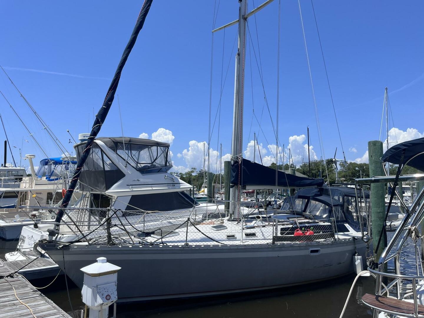 Pieridae 30ft O Day Yacht For Sale
