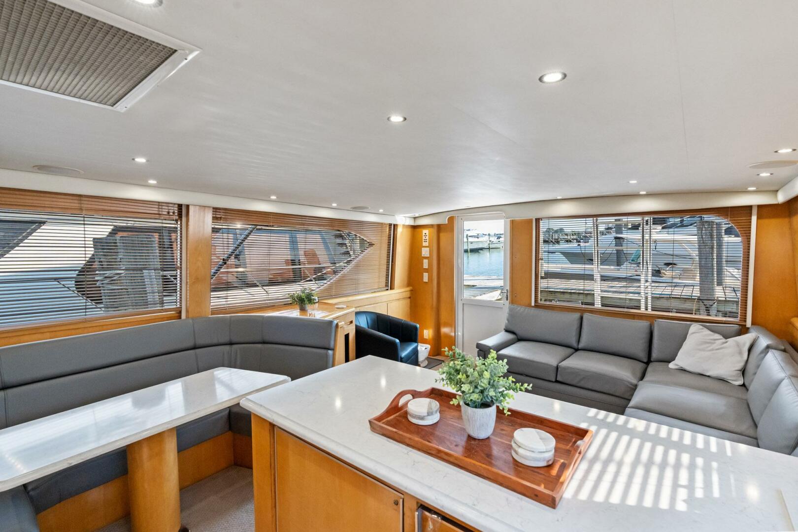 Amp d Up 60ft Hatteras Yacht For Sale