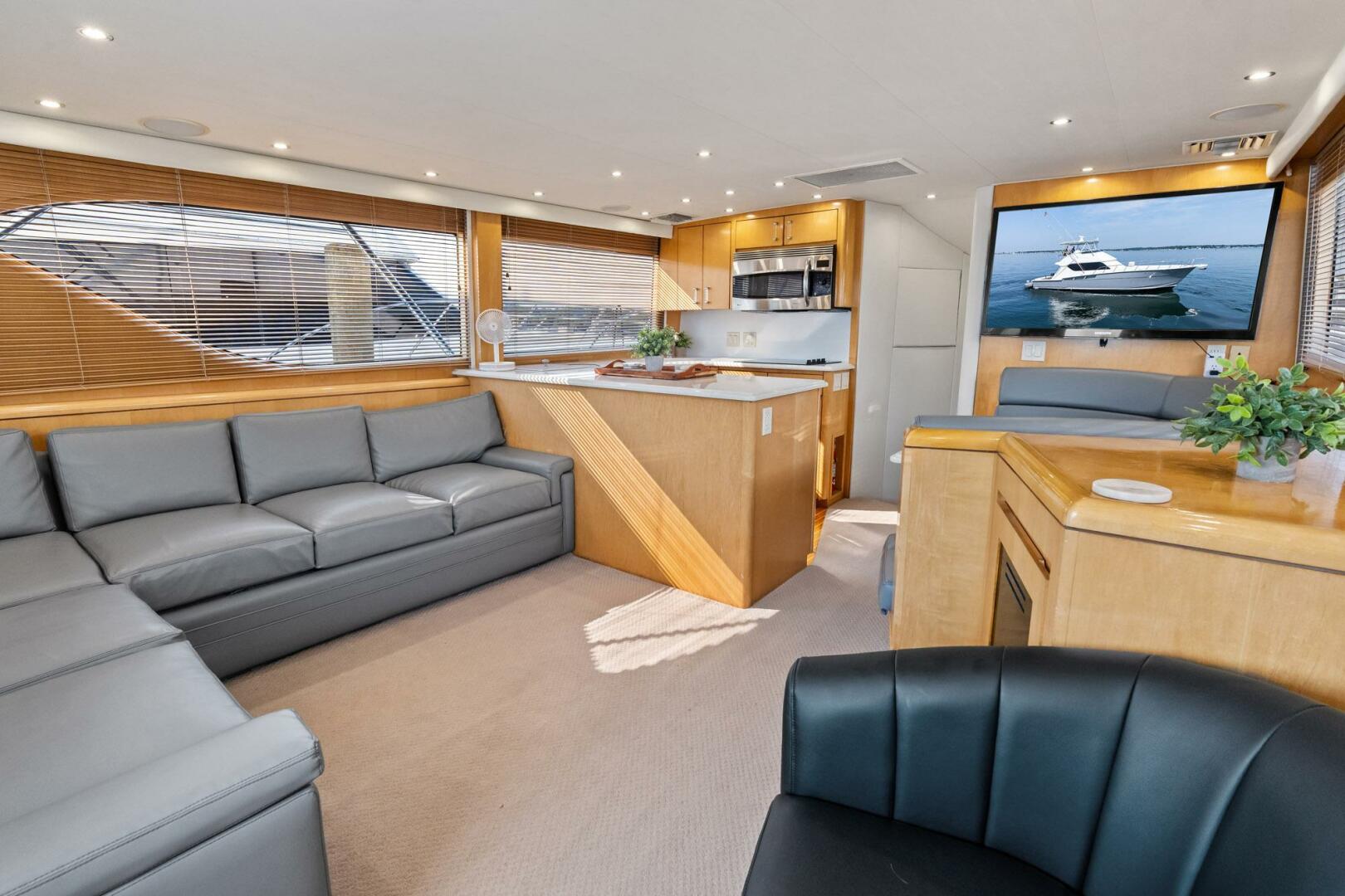 Amp d Up 60ft Hatteras Yacht For Sale