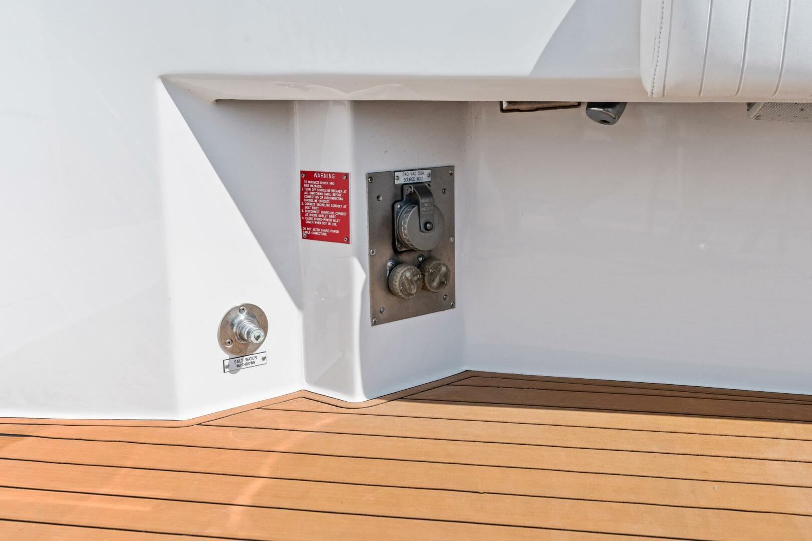Amp d Up 60ft Hatteras Yacht For Sale