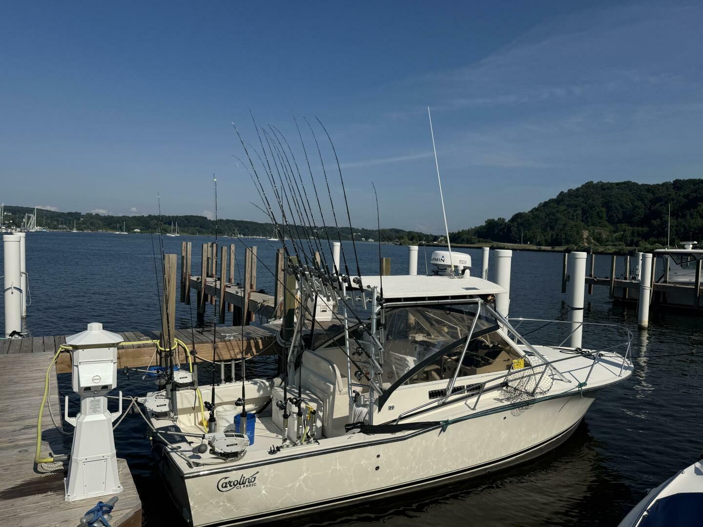 28ft Carolina Classic Yacht For Sale