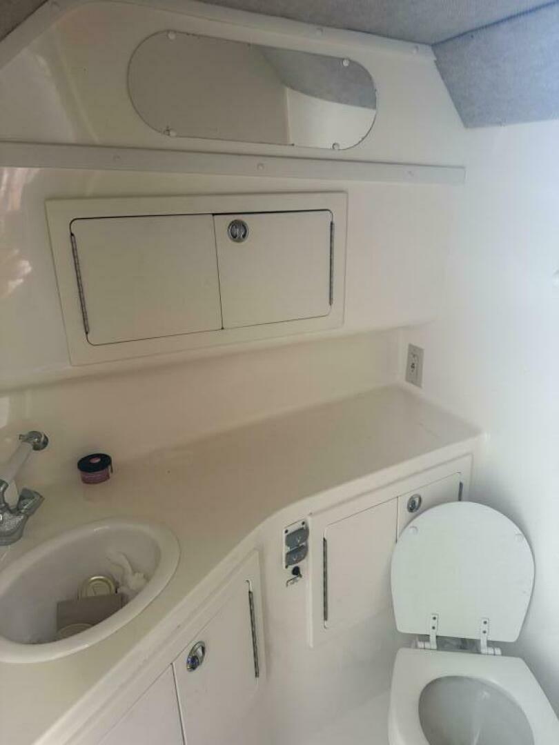 28ft Carolina Classic Yacht For Sale