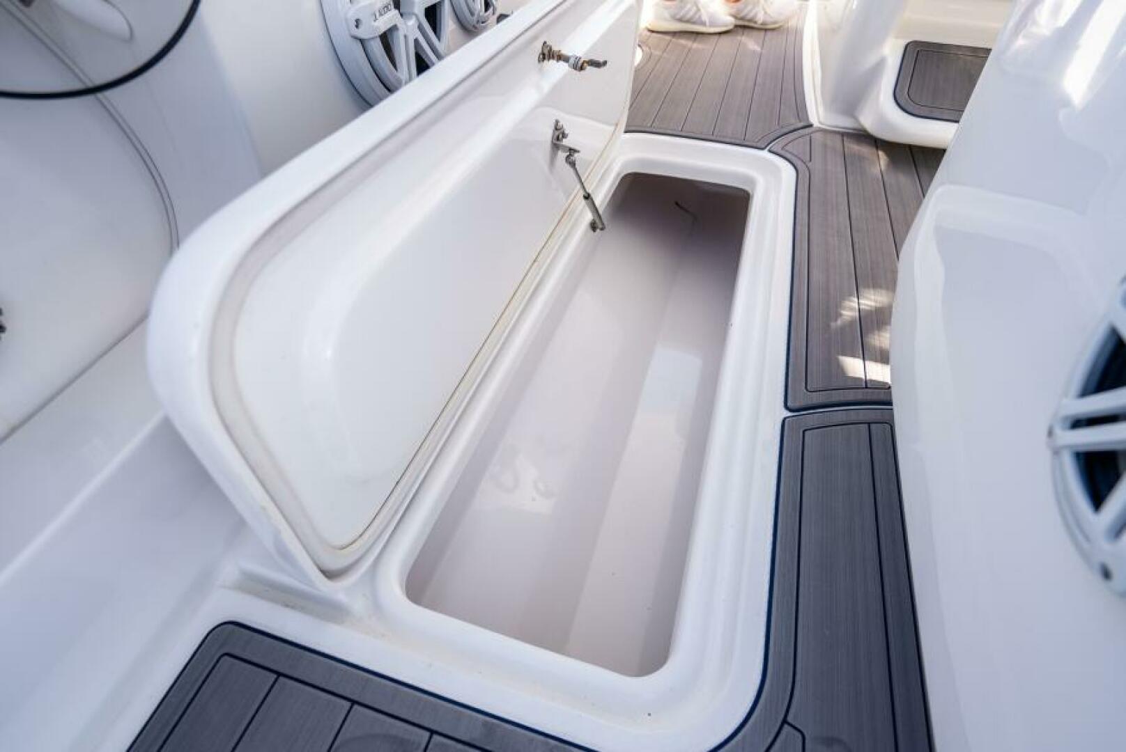 34ft Midnight Express Yacht For Sale