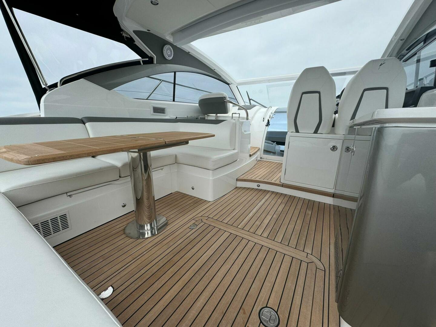 40ft Princess Yacht For Sale