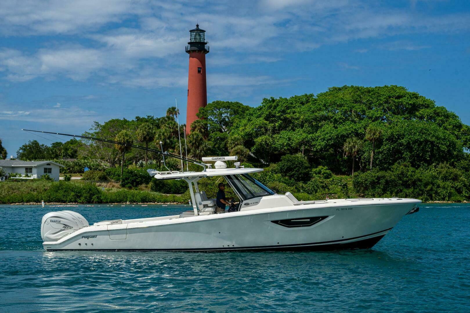 OUR TRADE 37ft Pursuit Yacht For Sale