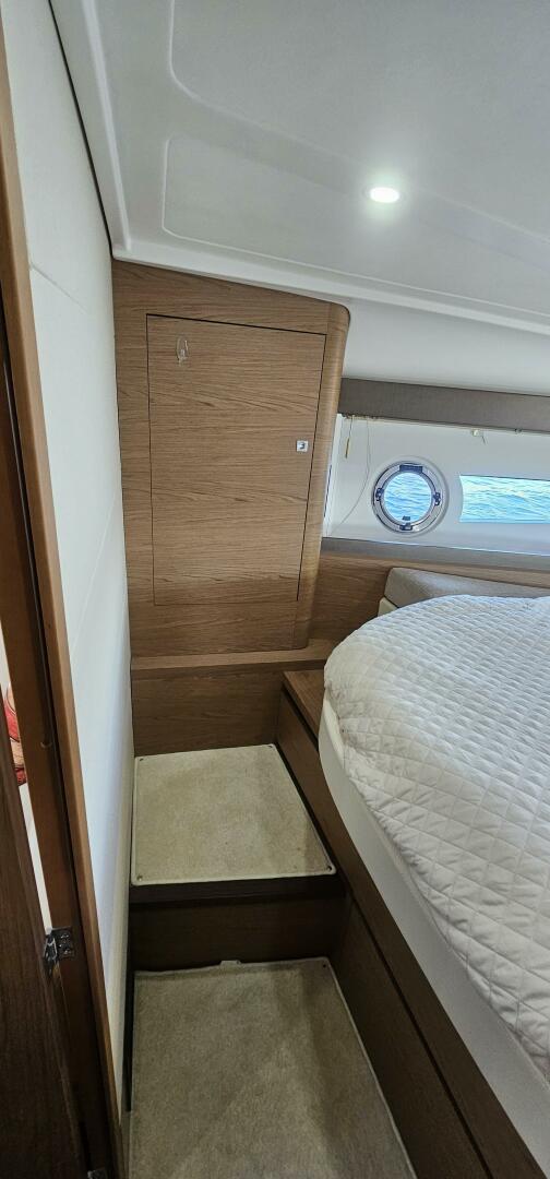 Mambo Italiano 38ft Beneteau Yacht For Sale