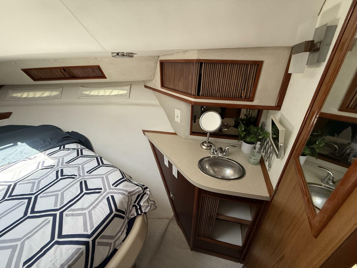 Pocket Change 46ft Sea Ray Yacht For Sale