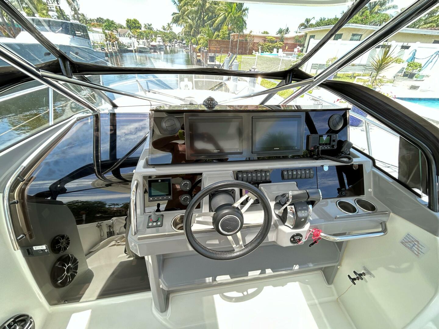 Rosie 3 35ft Jeanneau Yacht For Sale