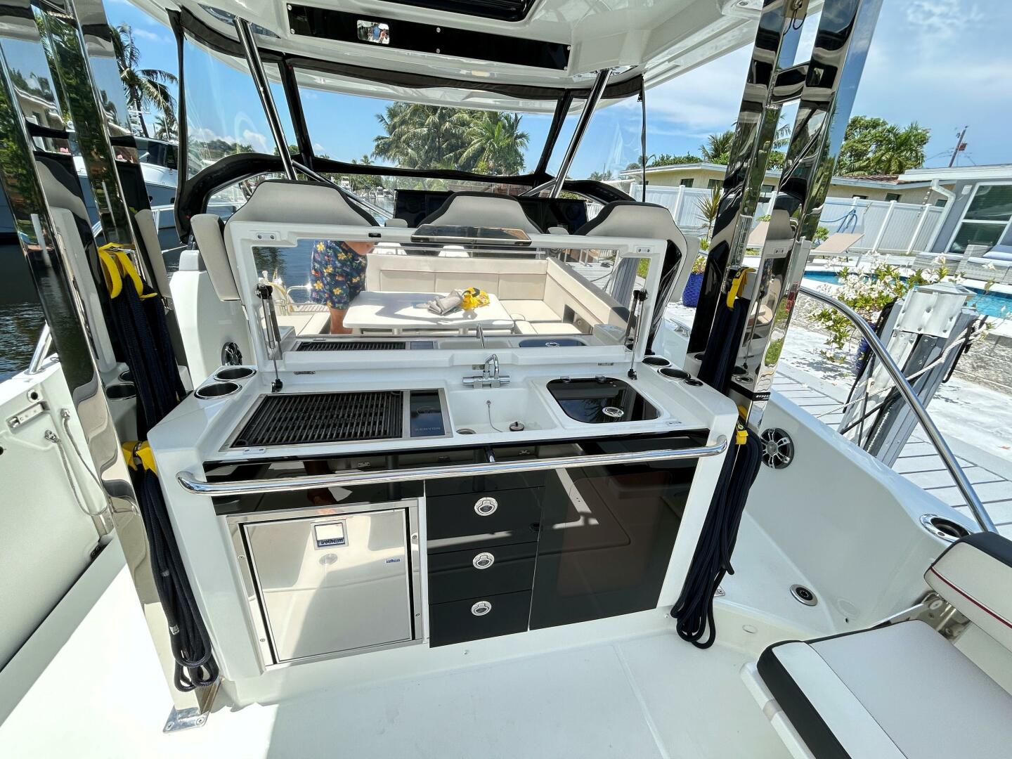 Rosie 3 35ft Jeanneau Yacht For Sale