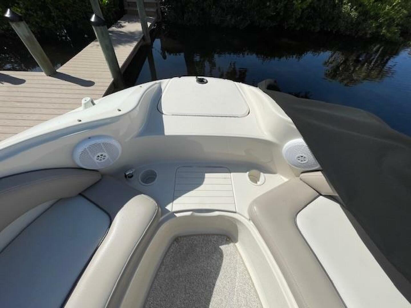 22ft Sea Ray Yacht For Sale