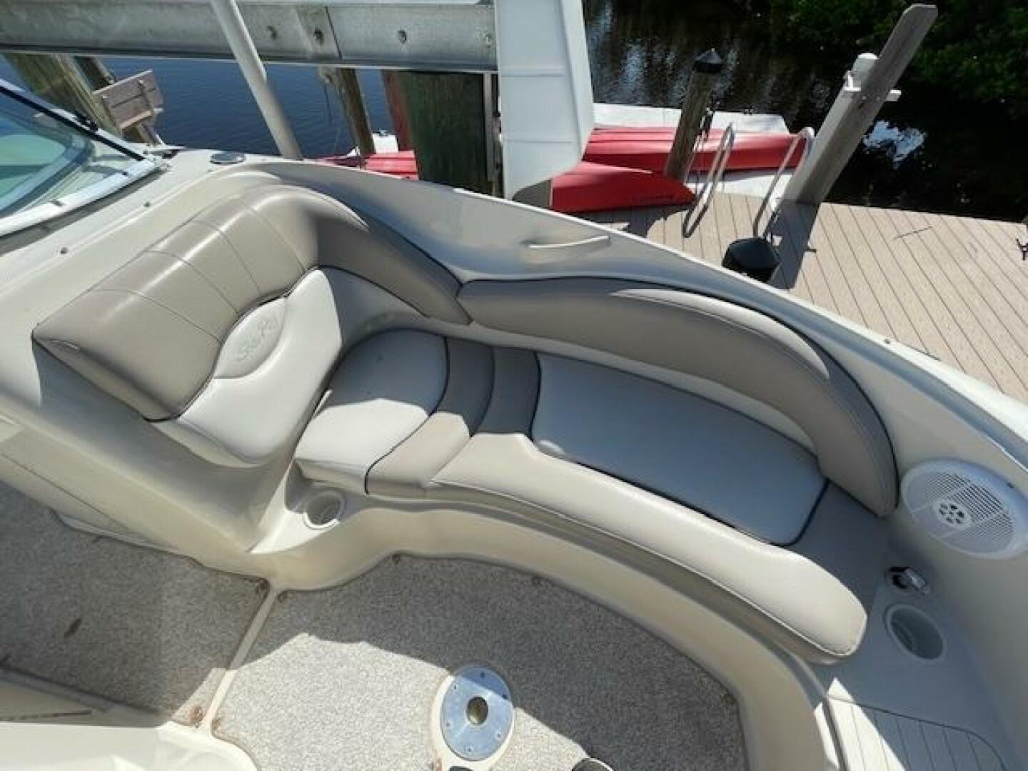 22ft Sea Ray Yacht For Sale