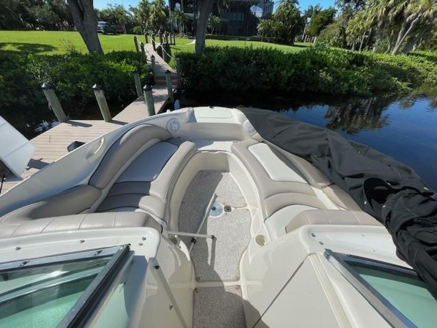 22ft Sea Ray Yacht For Sale