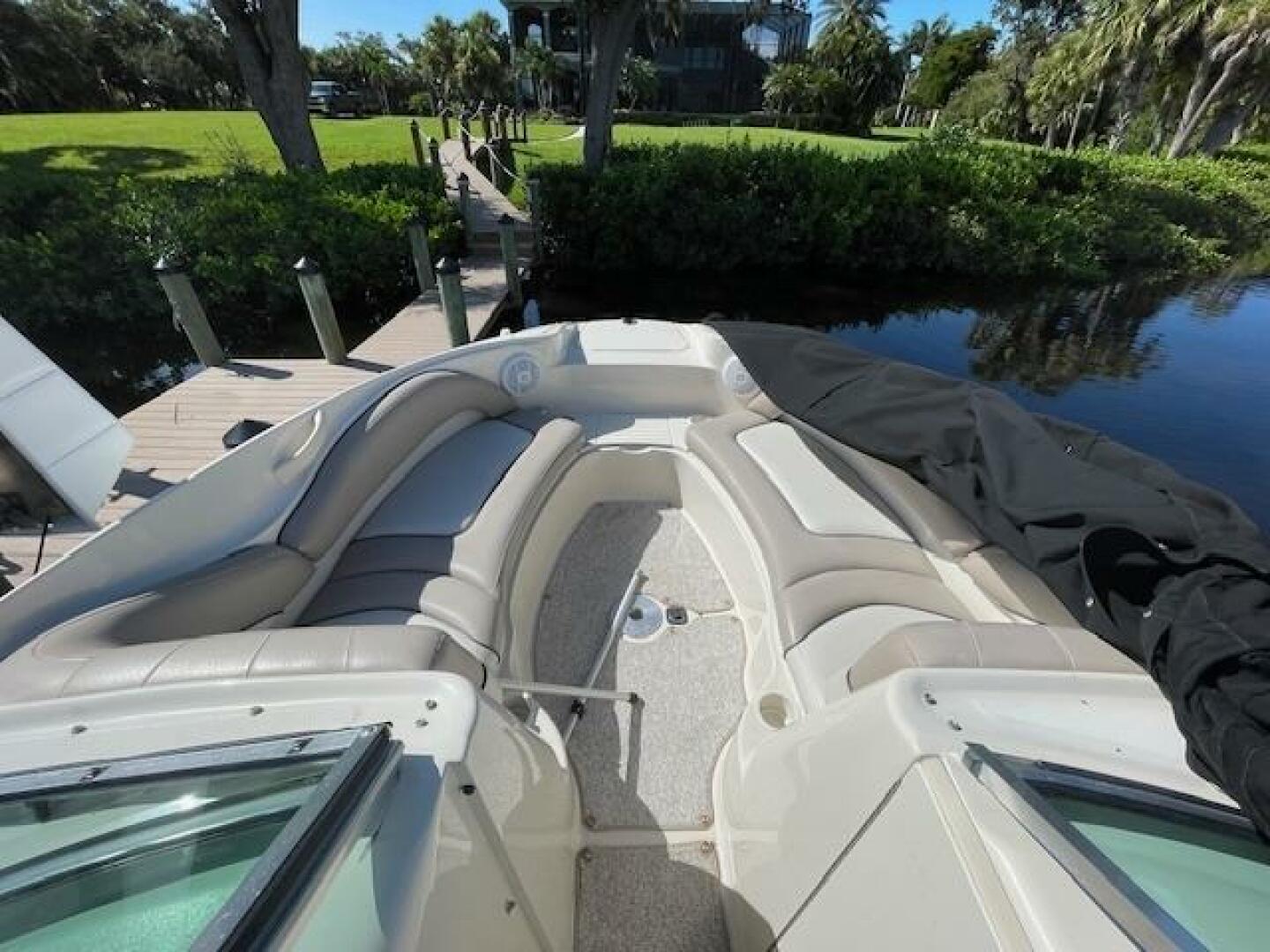 22ft Sea Ray Yacht For Sale