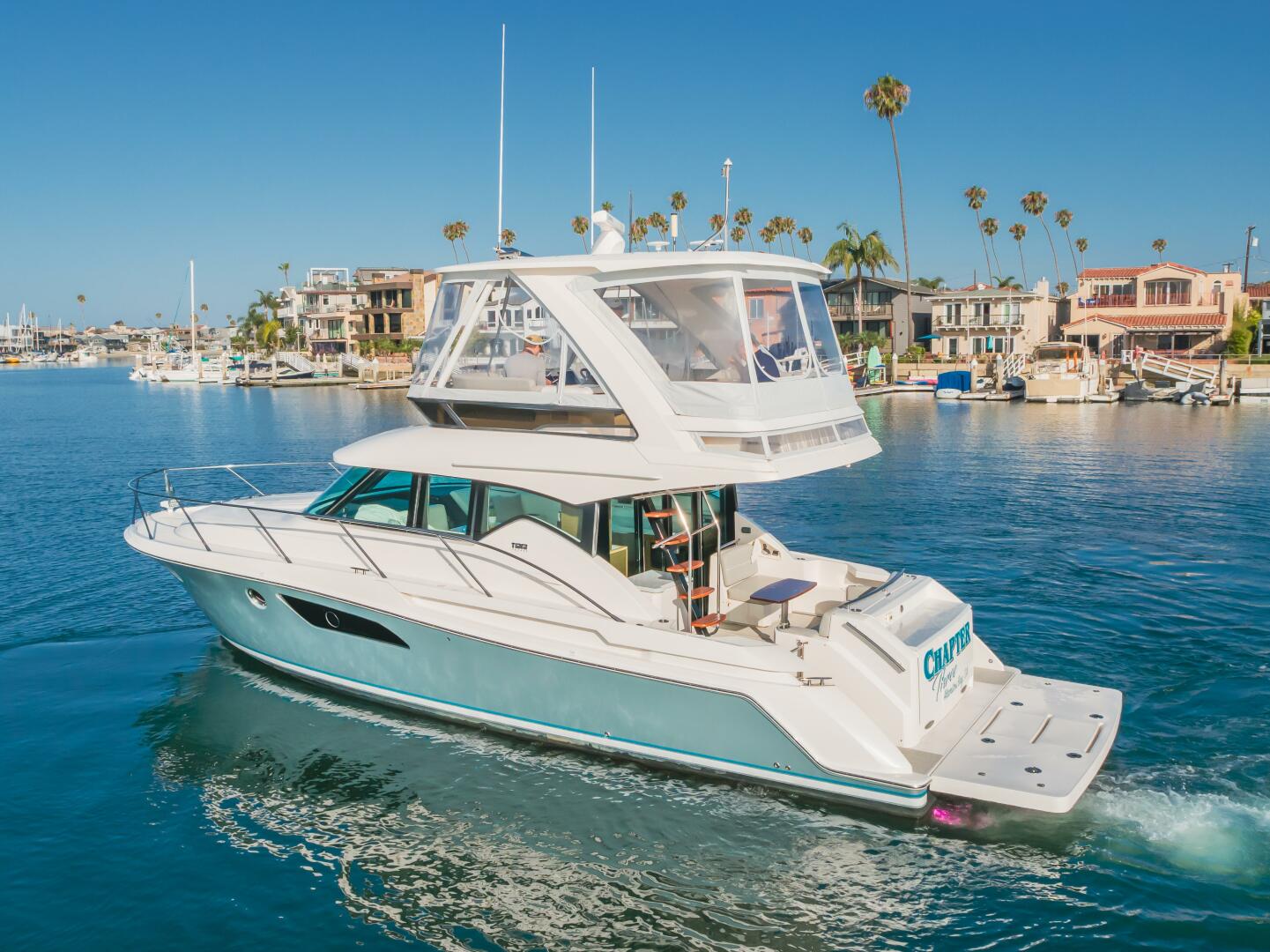 CHAPTER THREE 44ft Tiara Yachts Yacht For Sale