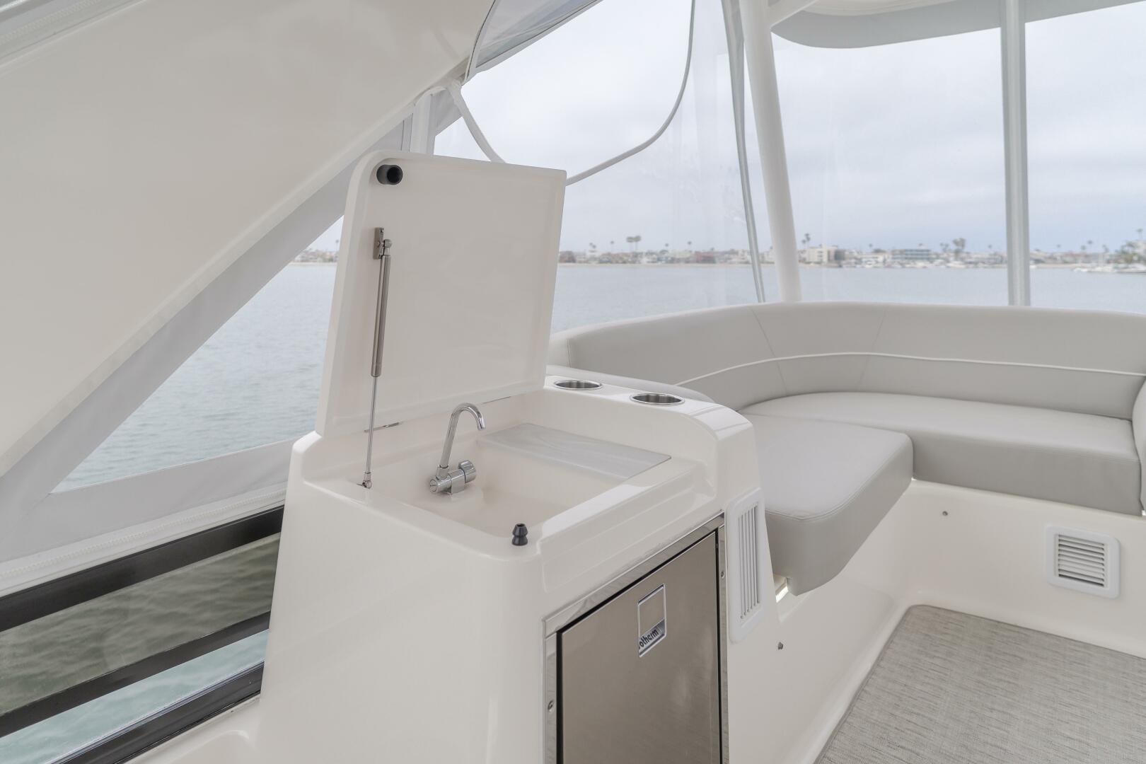 CHAPTER THREE 44ft Tiara Yachts Yacht For Sale