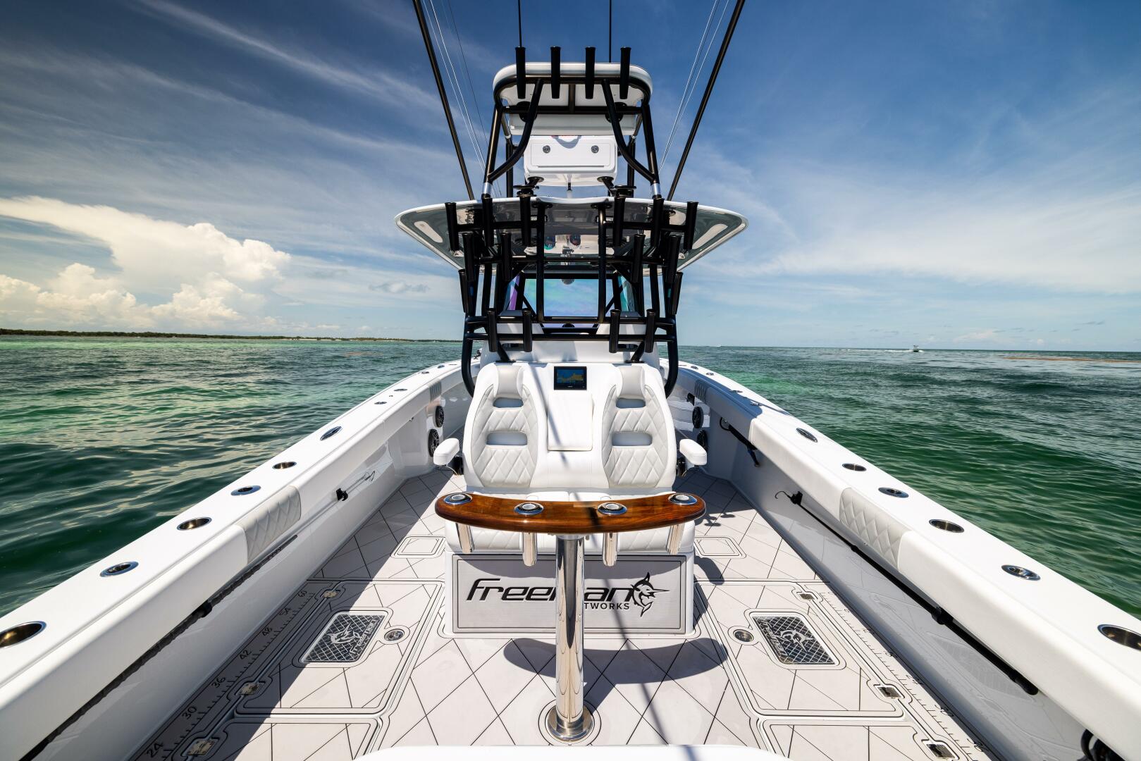 34ft Freeman Yacht For Sale