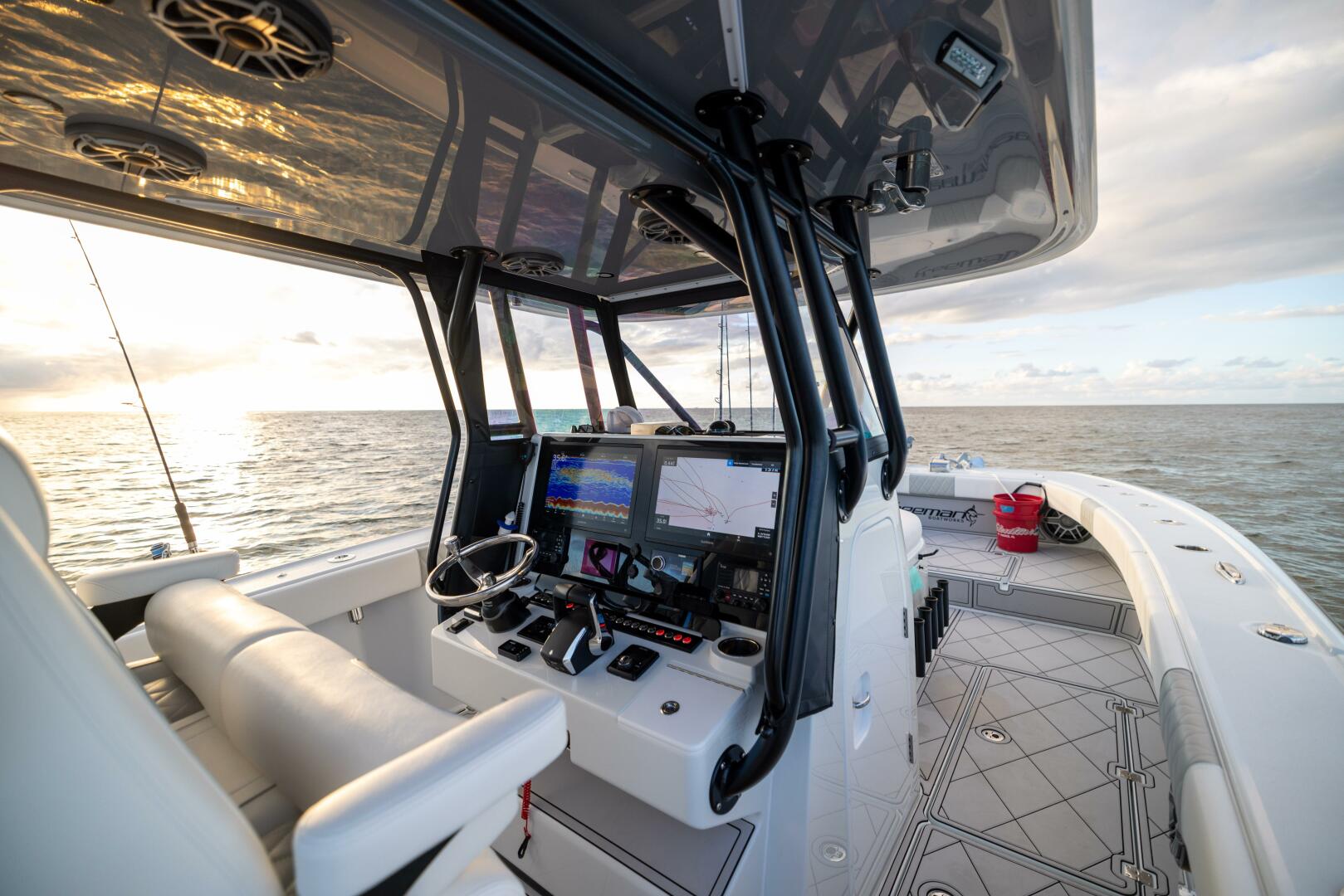 34ft Freeman Yacht For Sale