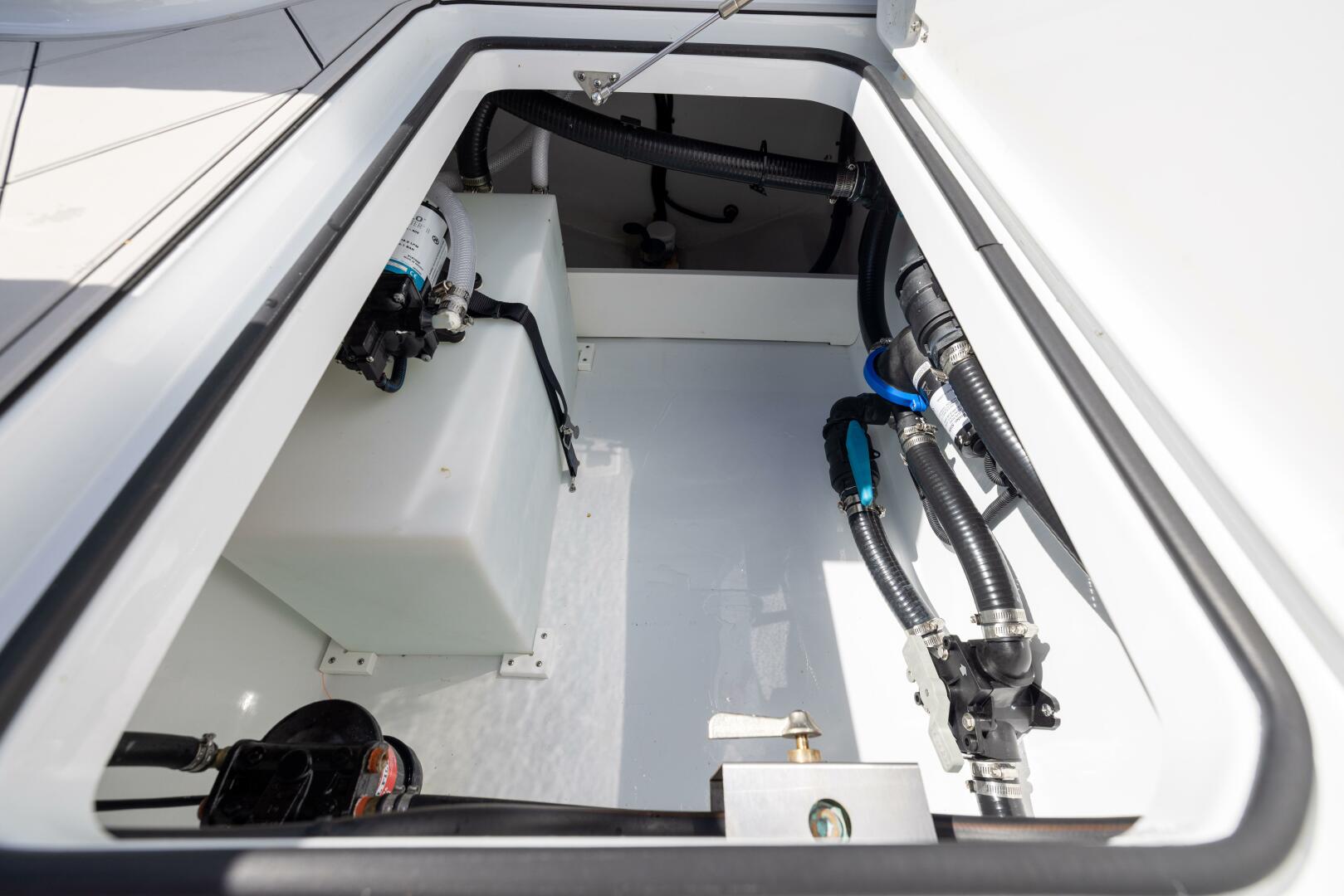 34ft Freeman Yacht For Sale