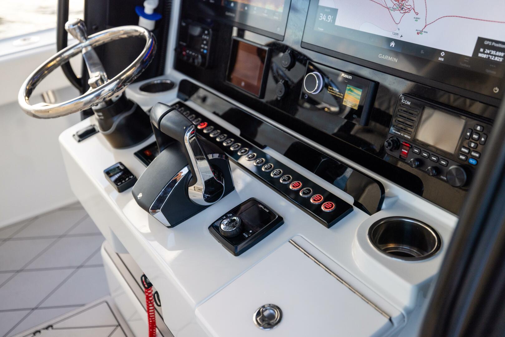 34ft Freeman Yacht For Sale