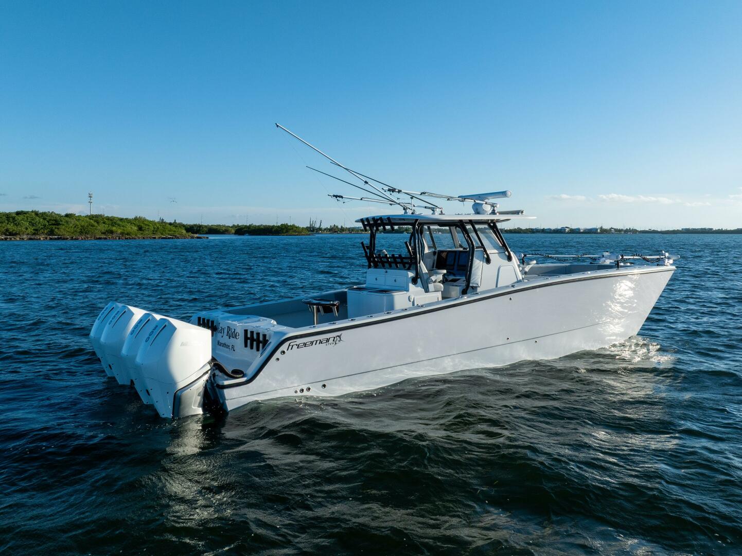 37ft Freeman Yacht For Sale