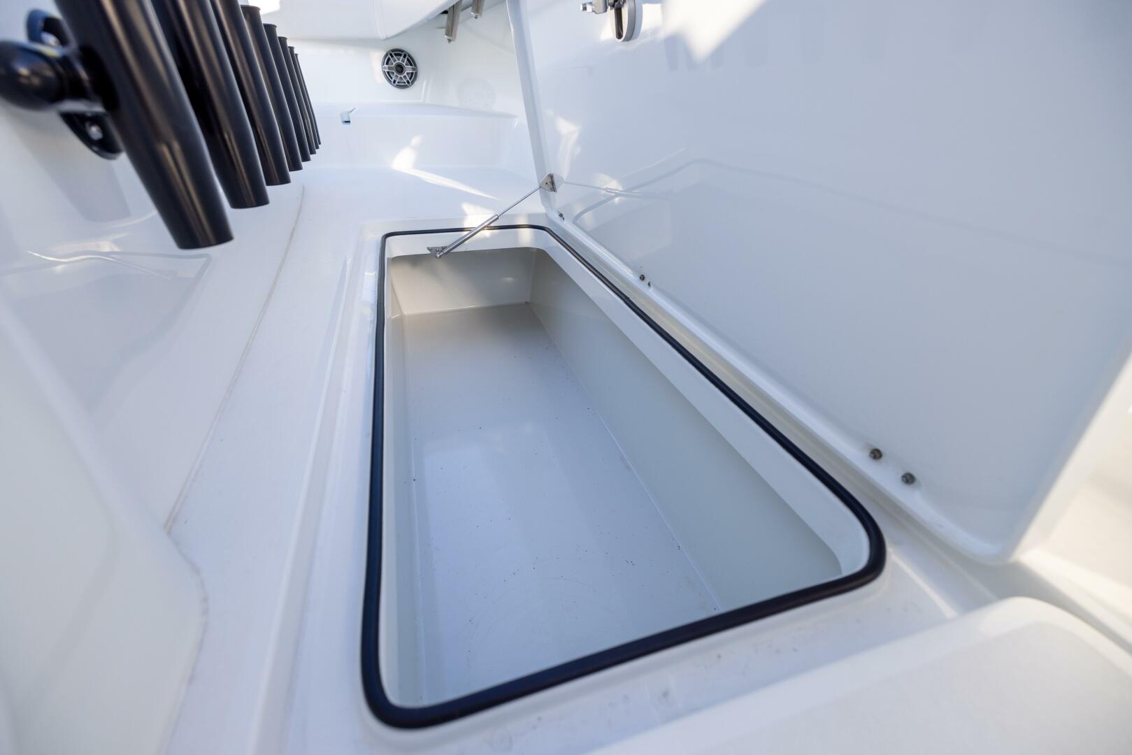 37ft Freeman Yacht For Sale